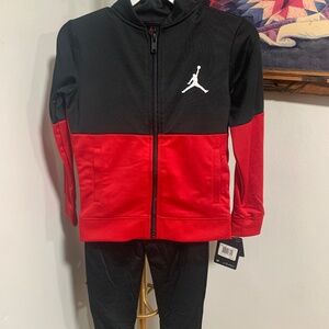 Boys 2pc Sweatsuit